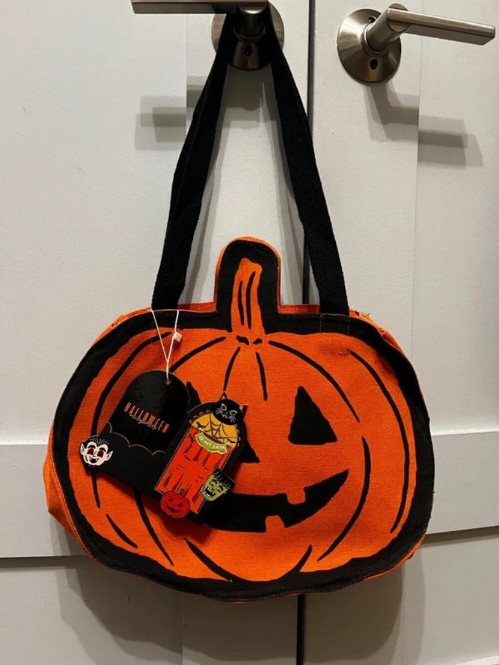Viral Pumpkin Mini Tote - Picture 3 of 3